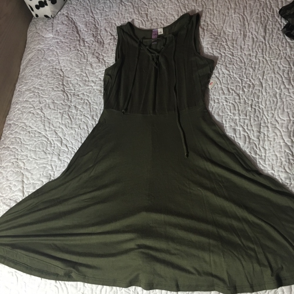 Francesca's olive green dress